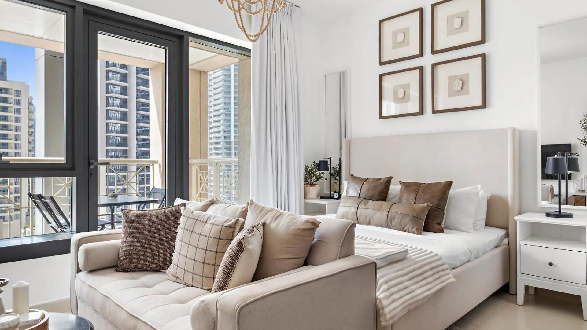 Apartment Silkhaus Modern Studio Near Burj Khalifa Dubai