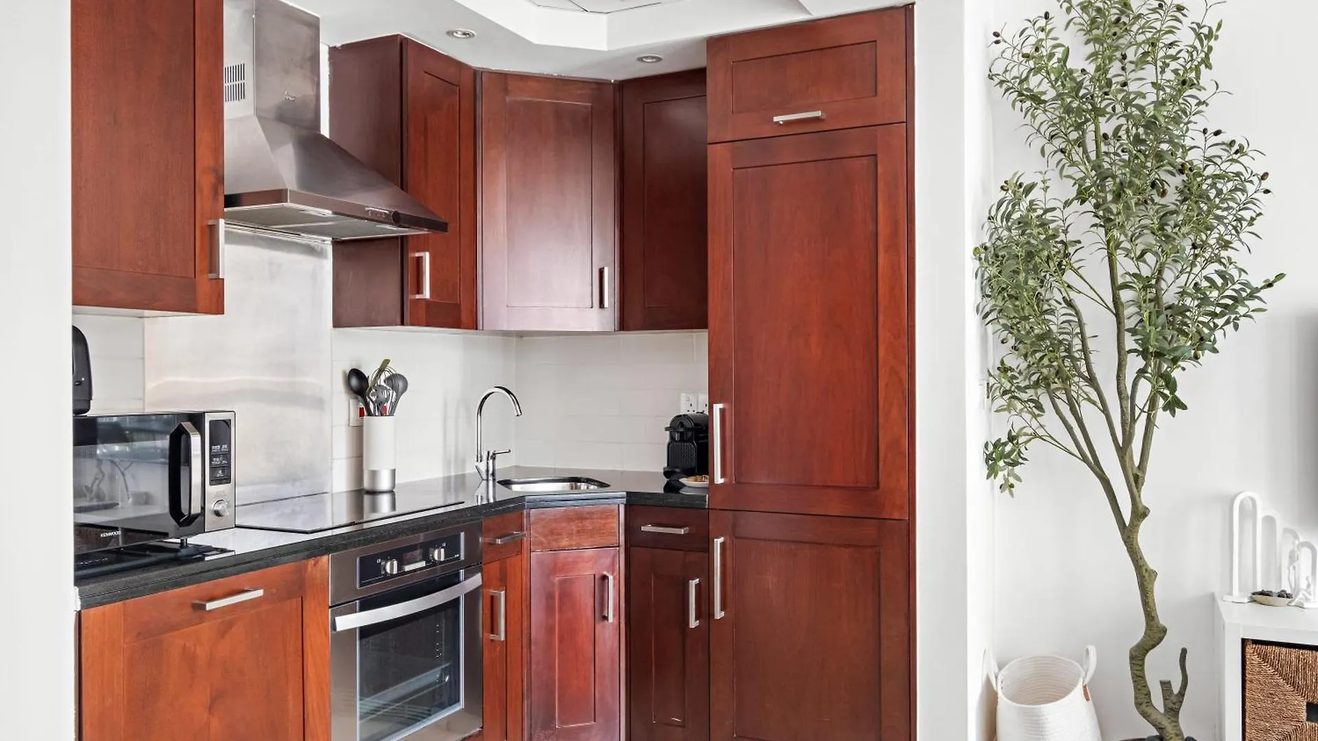 Silkhaus Modern Studio Near Burj Khalifa Dubai